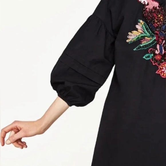 ZARA  BLACK EMBROIDERED SEQUIN PARROTS POPLIN JUMPSUIT ROMPER SZ S - Picture 7 of 14